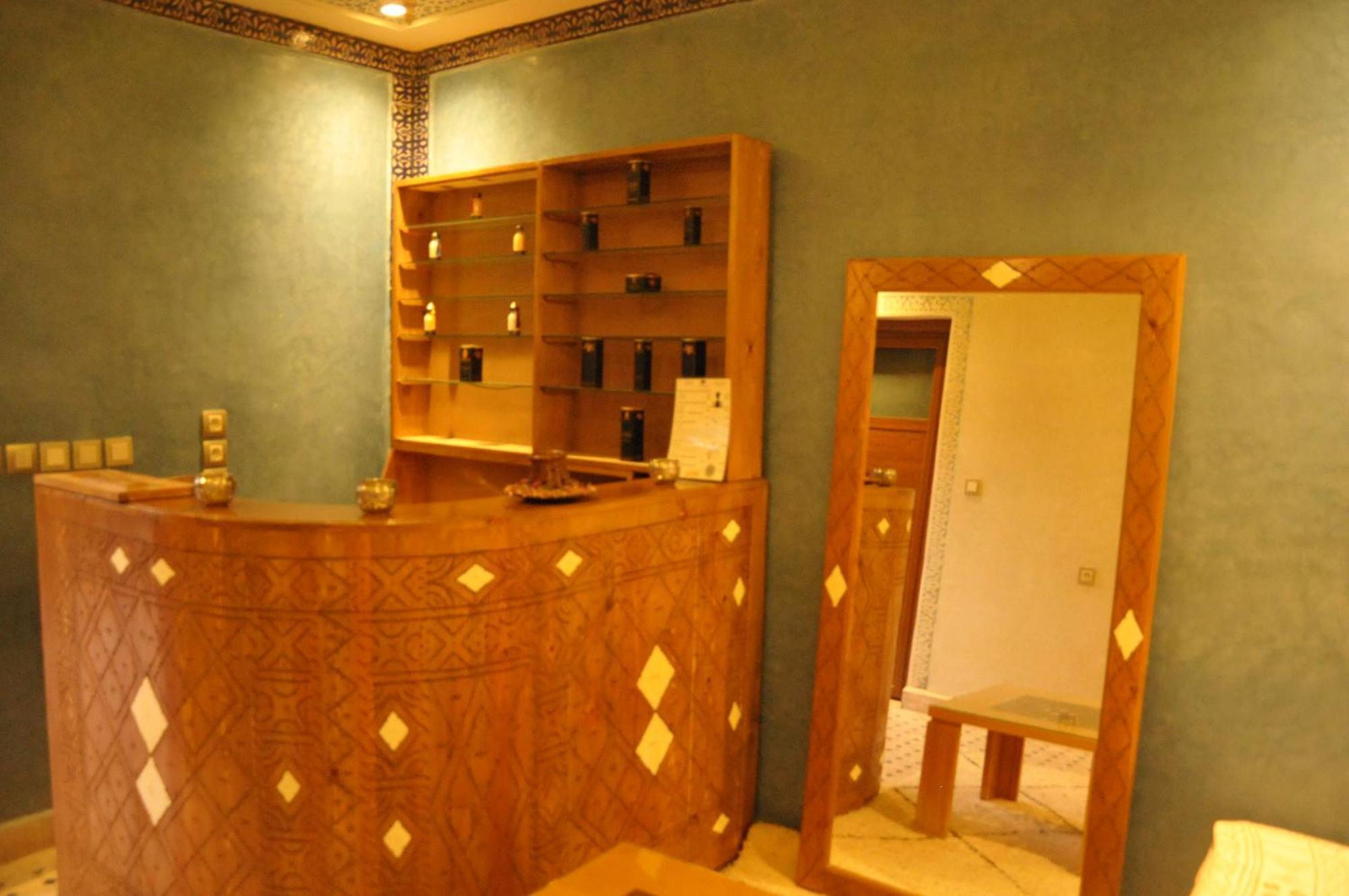Oz Palace Ouarzazate & Spa Tajda Extérieur photo